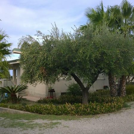 La Scogliera Del Capo Villa Santa Maria  Buitenkant foto