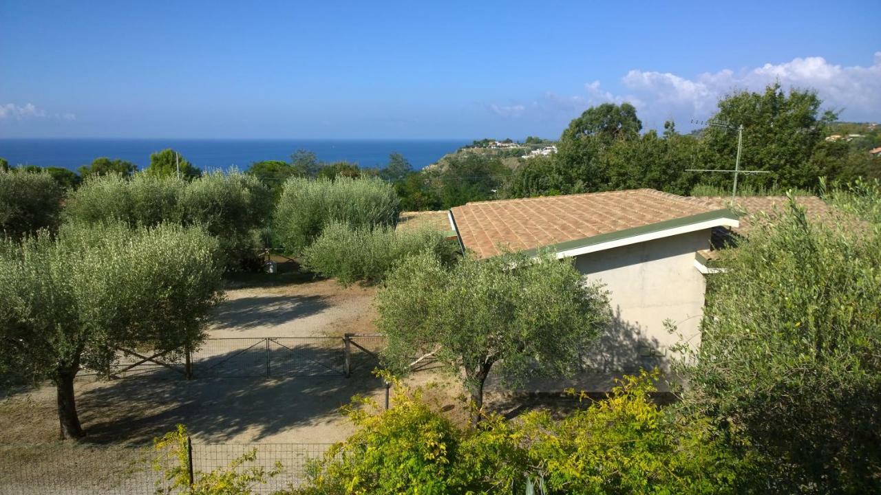 La Scogliera Del Capo Villa Santa Maria  Buitenkant foto