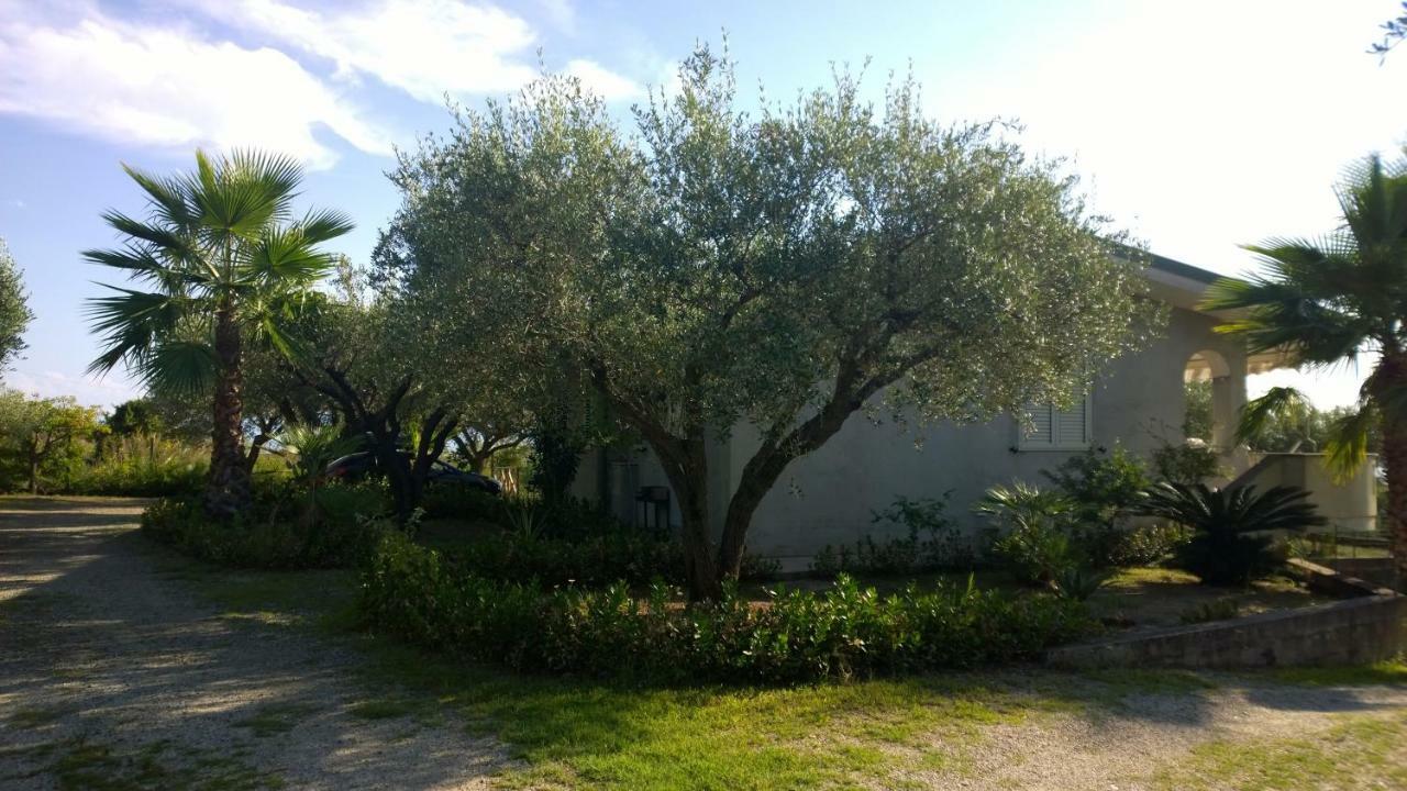La Scogliera Del Capo Villa Santa Maria  Buitenkant foto