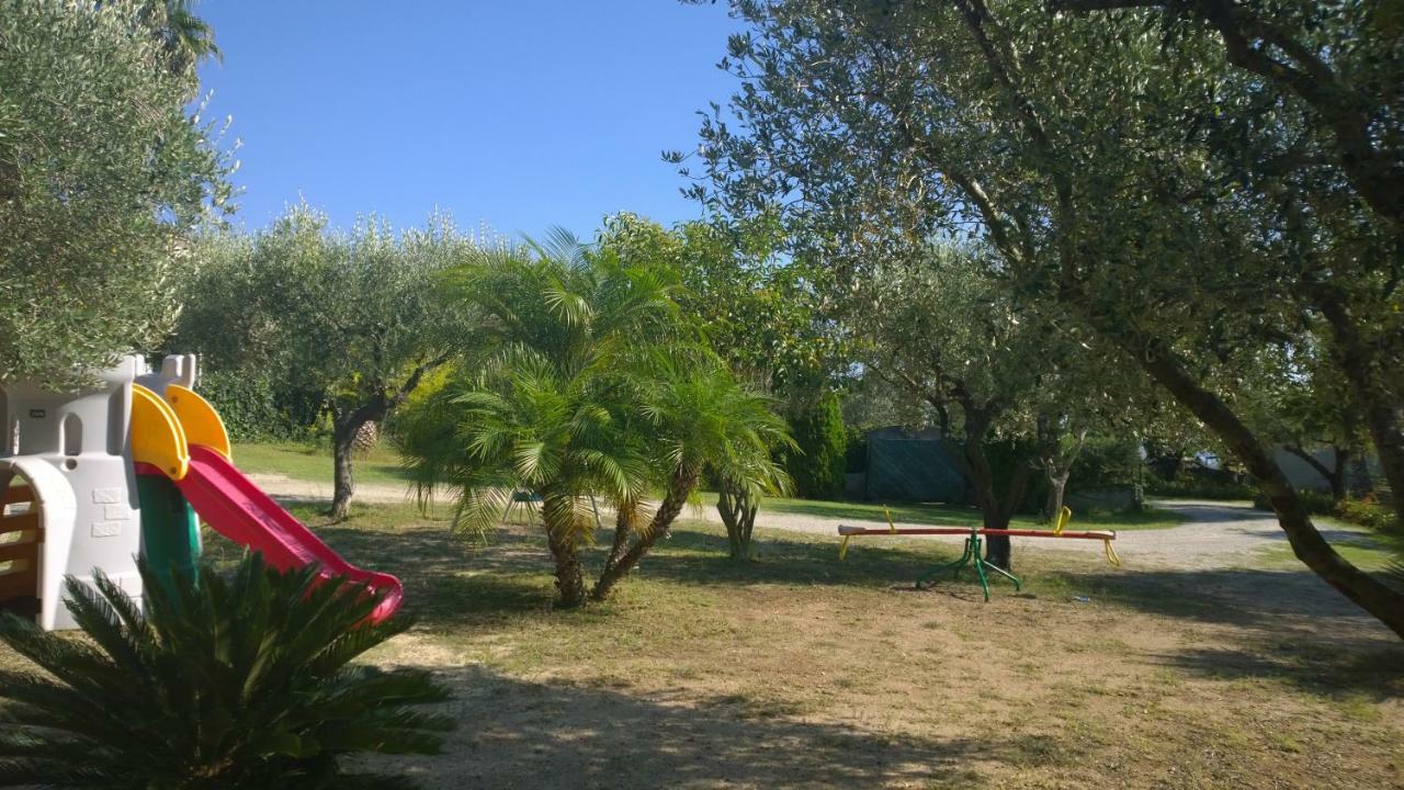 La Scogliera Del Capo Villa Santa Maria  Buitenkant foto