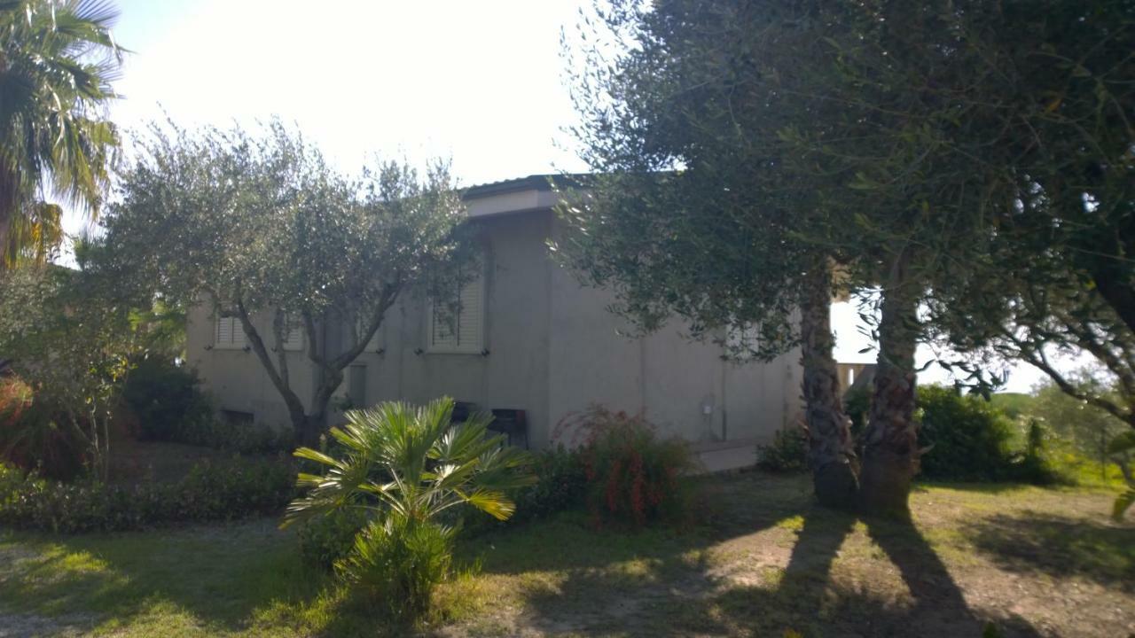 La Scogliera Del Capo Villa Santa Maria  Buitenkant foto