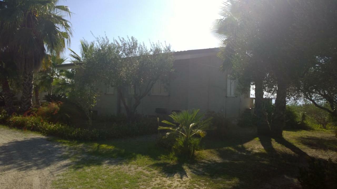 La Scogliera Del Capo Villa Santa Maria  Buitenkant foto