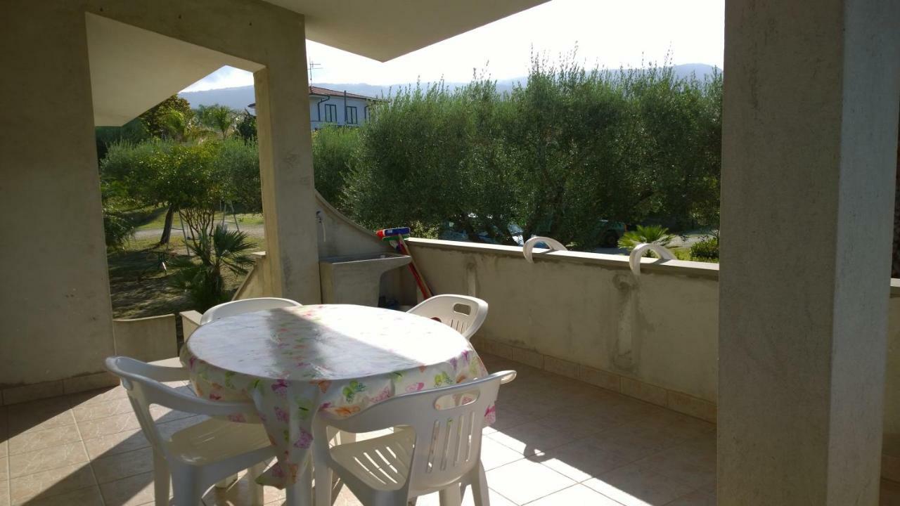 La Scogliera Del Capo Villa Santa Maria  Buitenkant foto