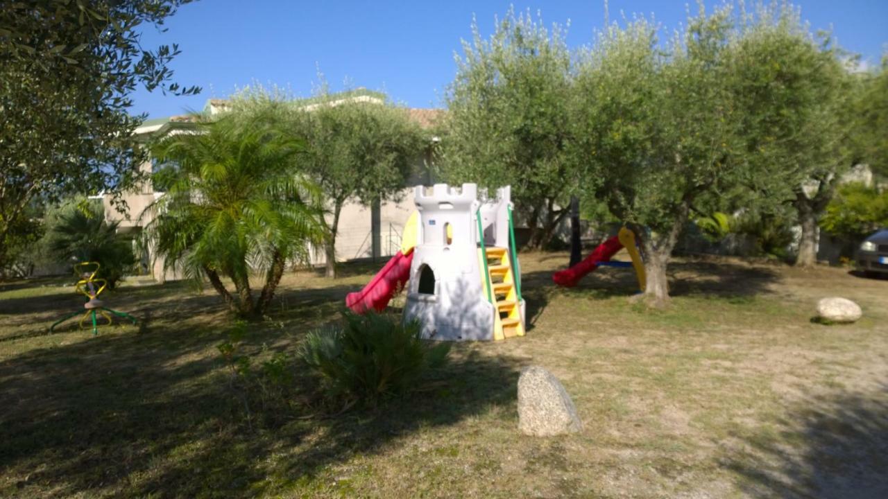 La Scogliera Del Capo Villa Santa Maria  Buitenkant foto
