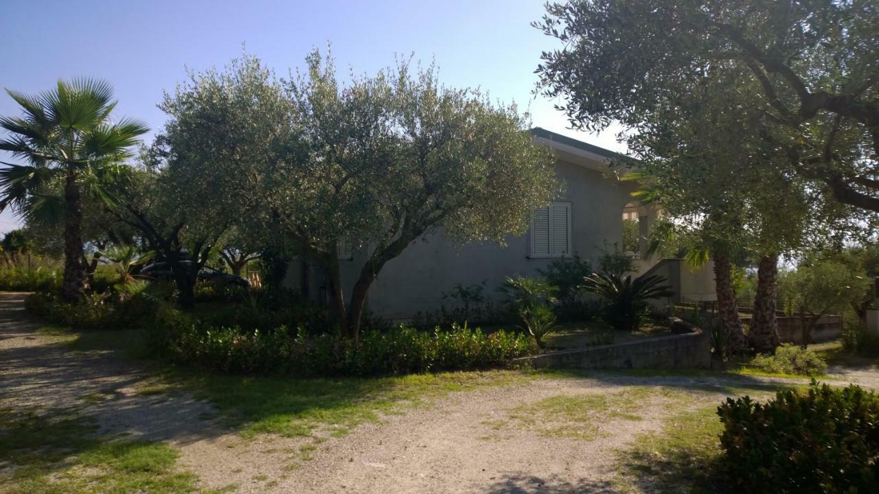 La Scogliera Del Capo Villa Santa Maria  Buitenkant foto