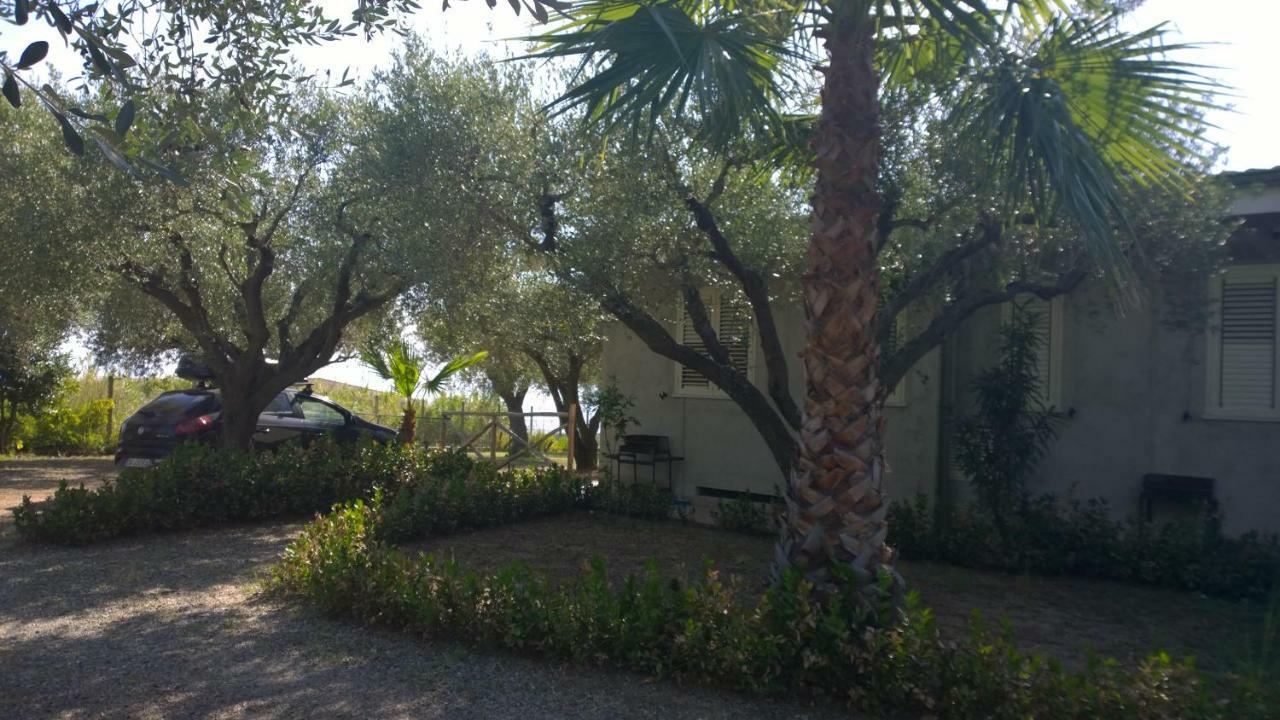 La Scogliera Del Capo Villa Santa Maria  Buitenkant foto