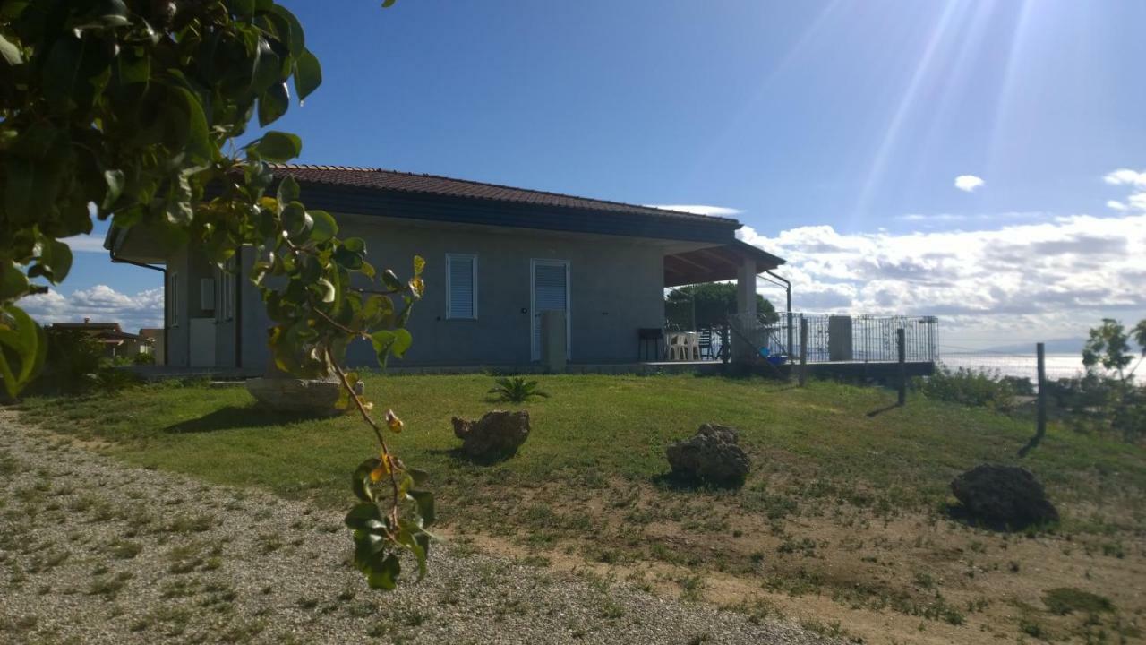 La Scogliera Del Capo Villa Santa Maria  Buitenkant foto