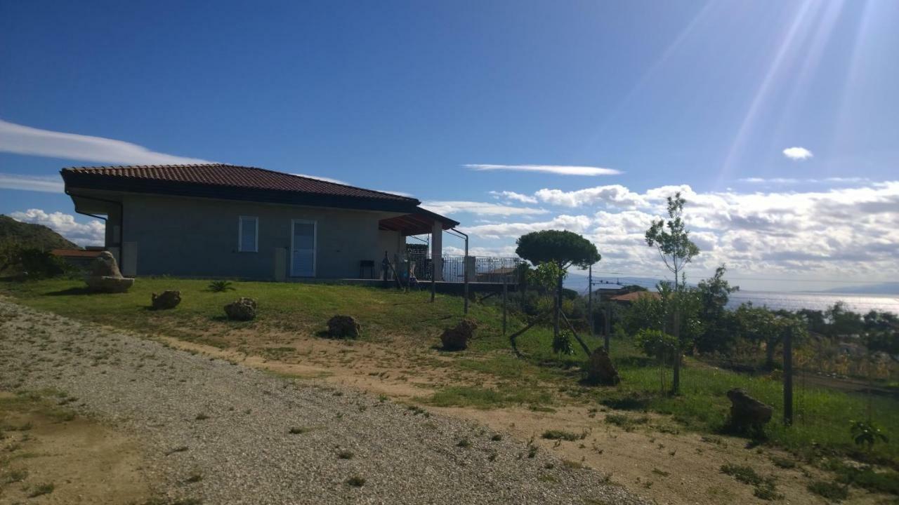 La Scogliera Del Capo Villa Santa Maria  Buitenkant foto