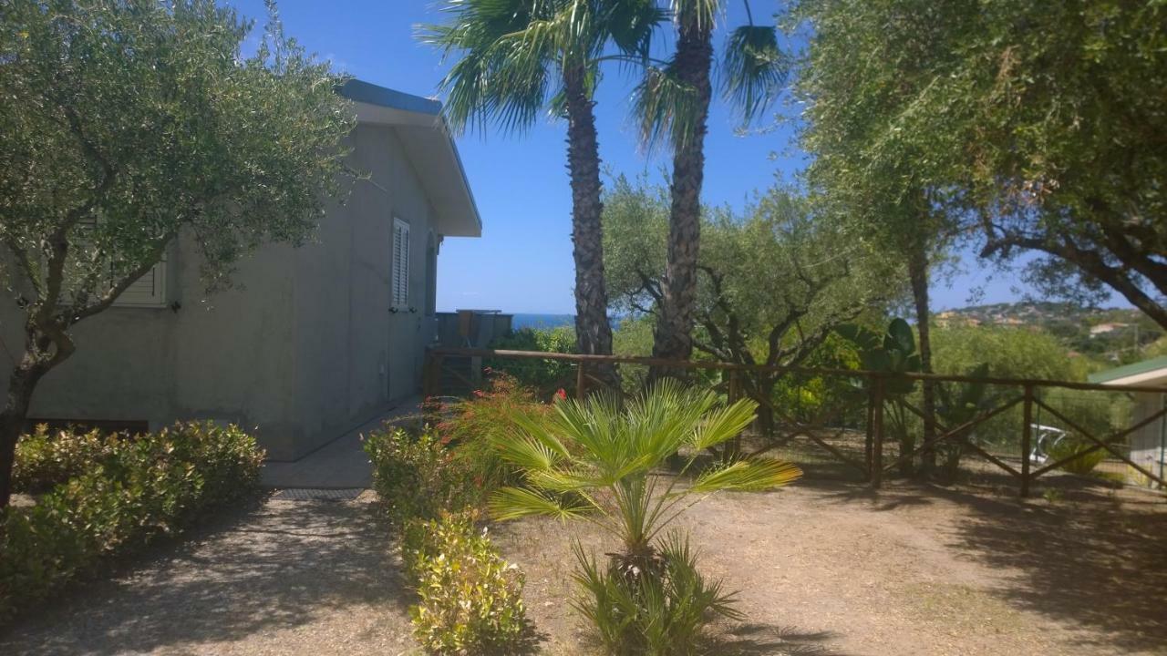 La Scogliera Del Capo Villa Santa Maria  Buitenkant foto