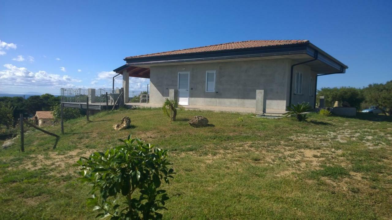 La Scogliera Del Capo Villa Santa Maria  Buitenkant foto